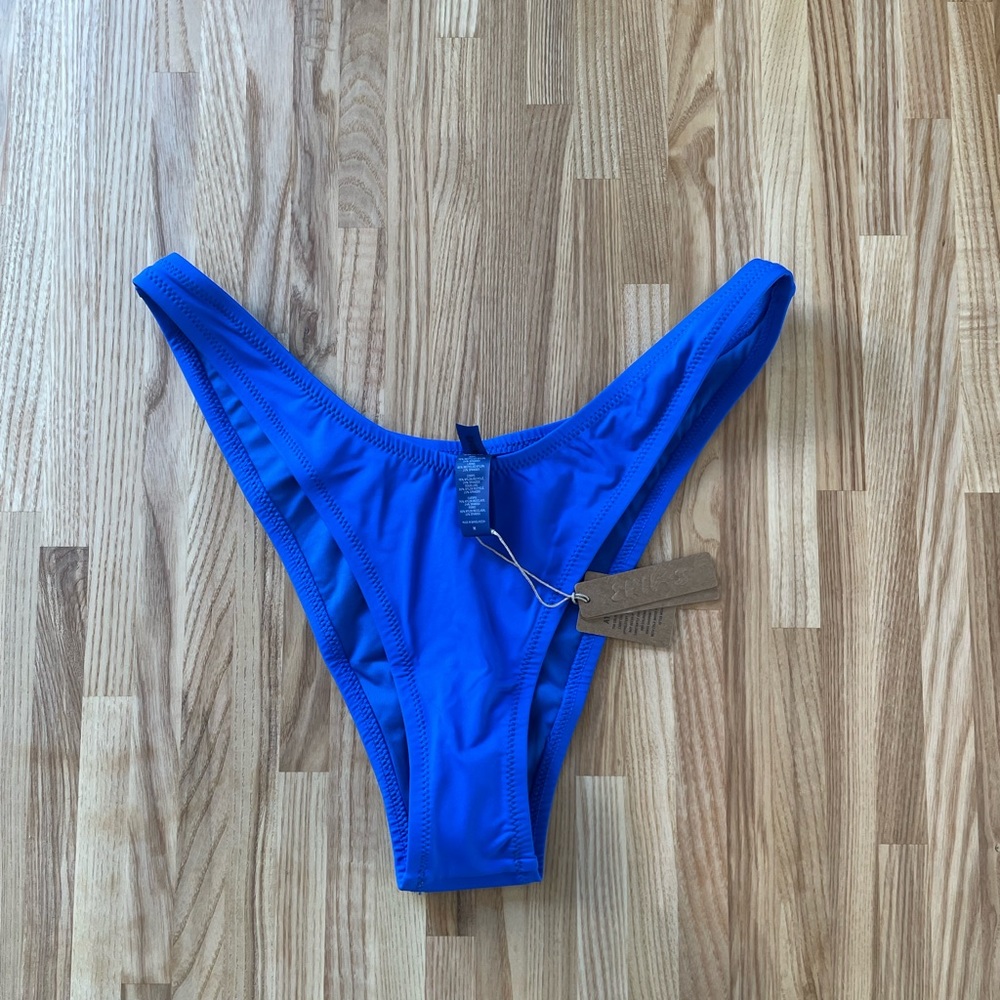 Skims swim cheeky tanga bottoms Brand new with tags. Cobalt blue medium
